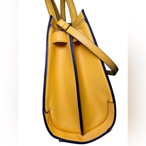 Disney x Aldo Yellow Karnival Bag - Picture 4 of 12